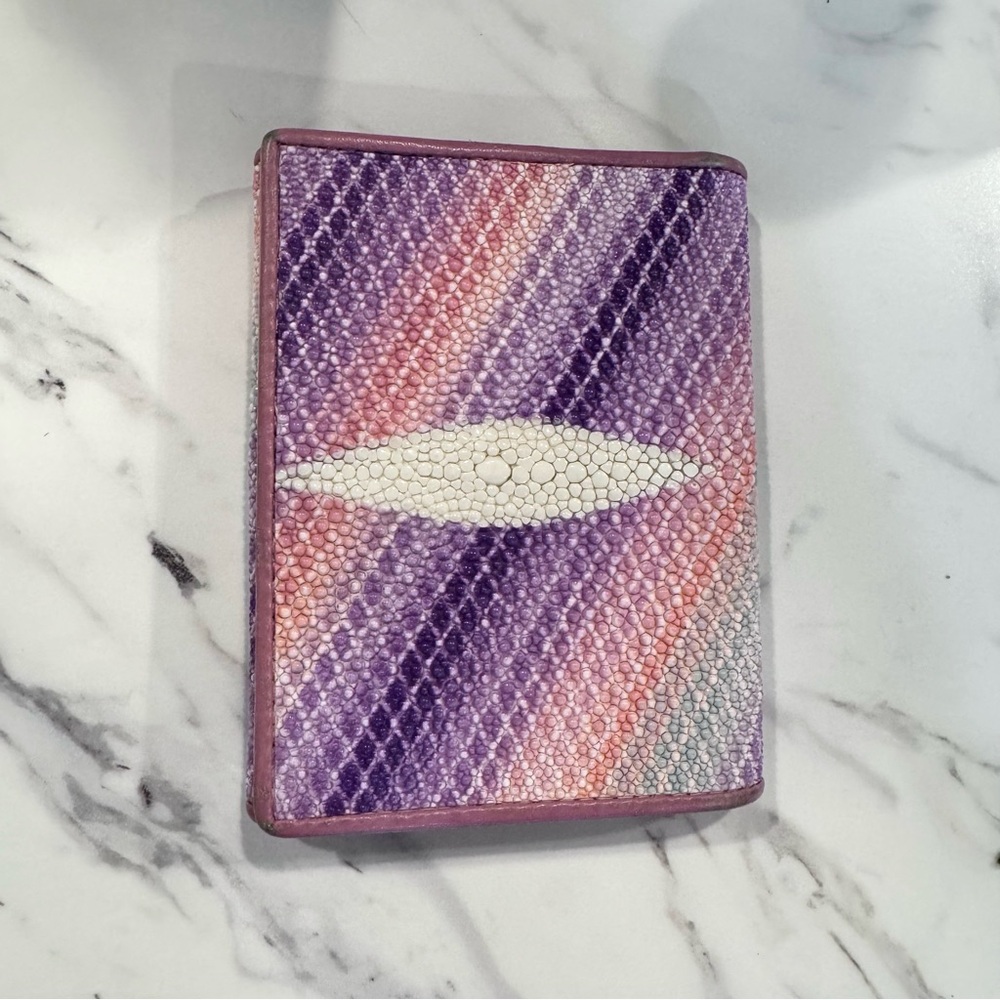 Stingray Trifold Wallet Ombre Lavender Pink Stripes Card Coin Holder - Picture 2 of 13